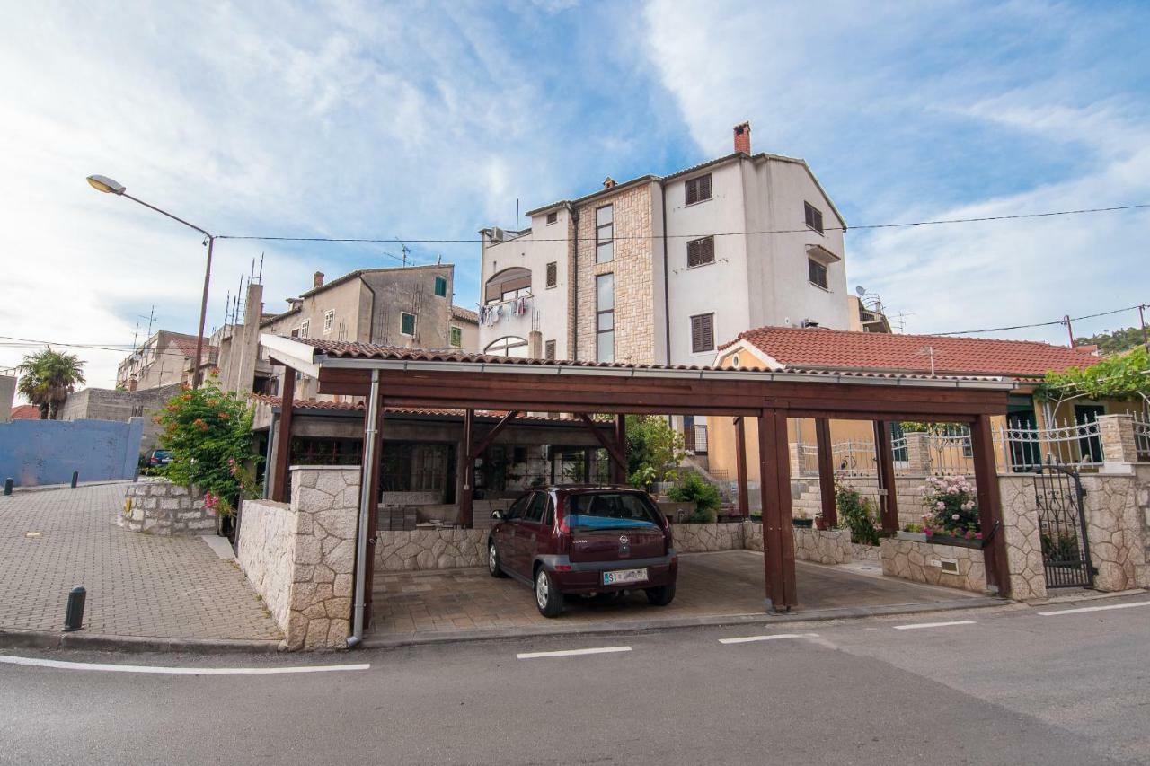 Apartment Batinica Szybenik Zewnętrze zdjęcie